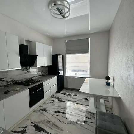 старовиний Apartment